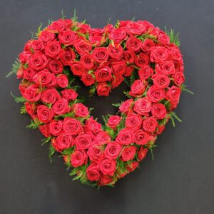 Aberdeen Funeral Florists | Funeral Flower Rose Heart