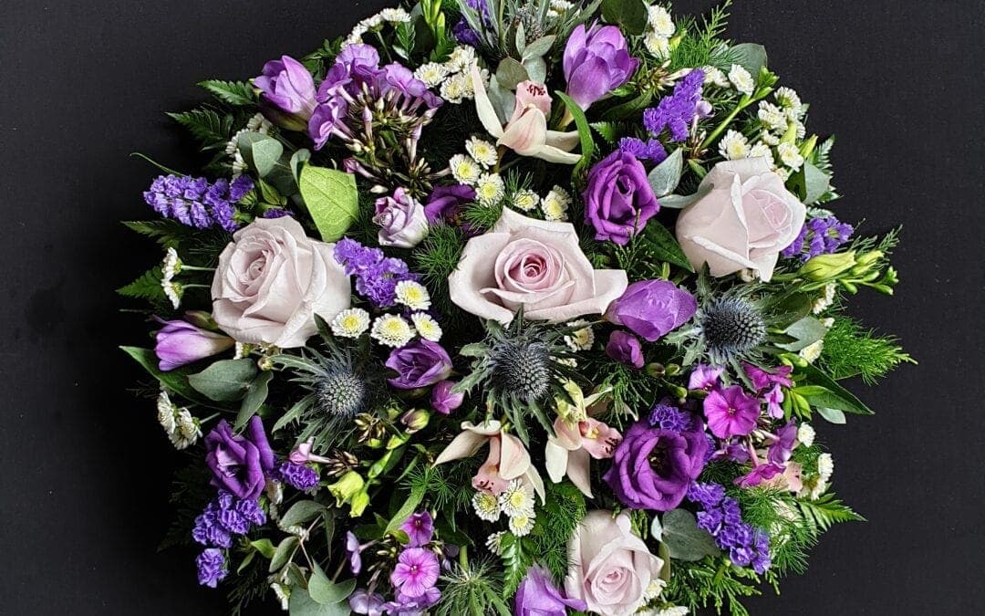 Funeral Posy 18