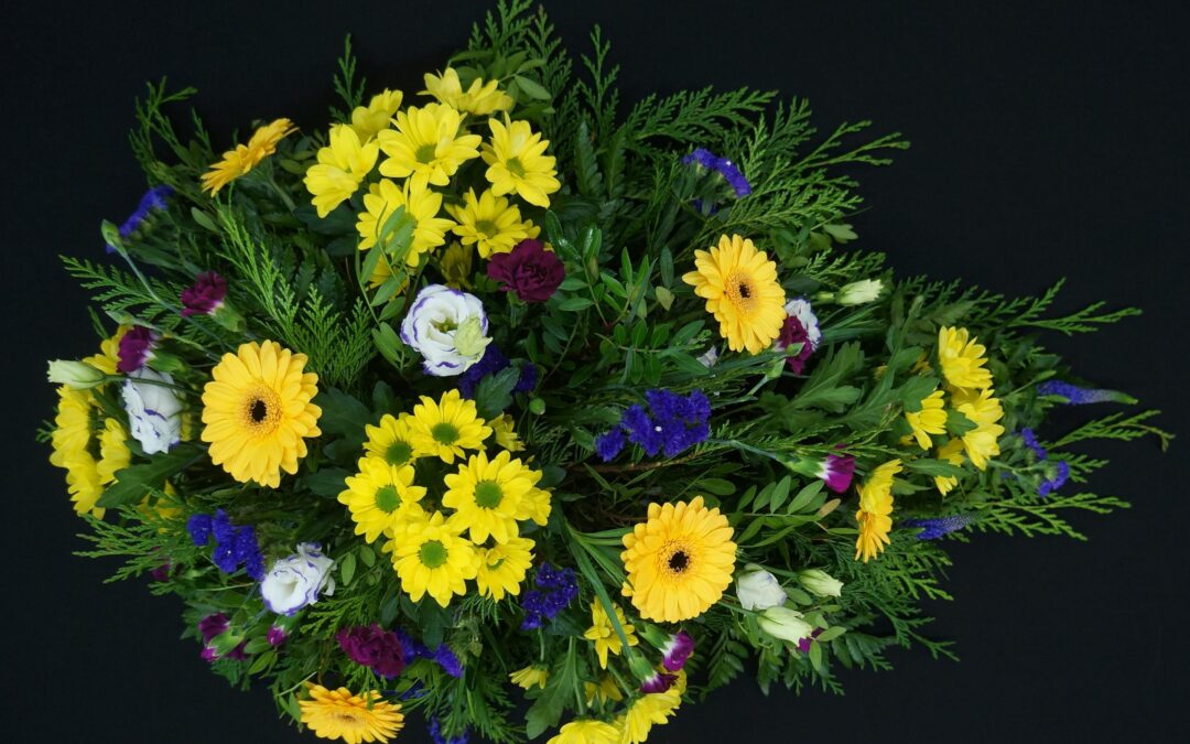 Funeral Single Ended Spray 8